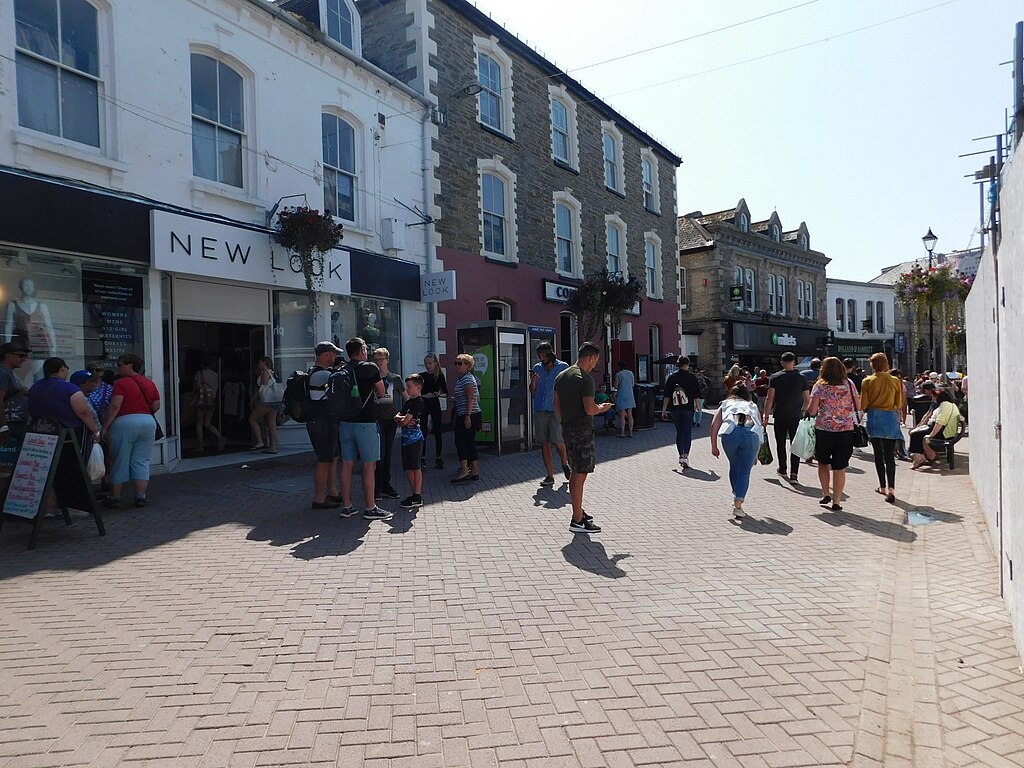 Newquay shops