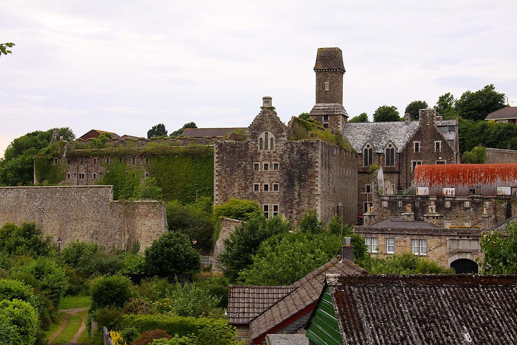 Bodmin Gaol from Cardell Road geograph.org.uk 2587447
